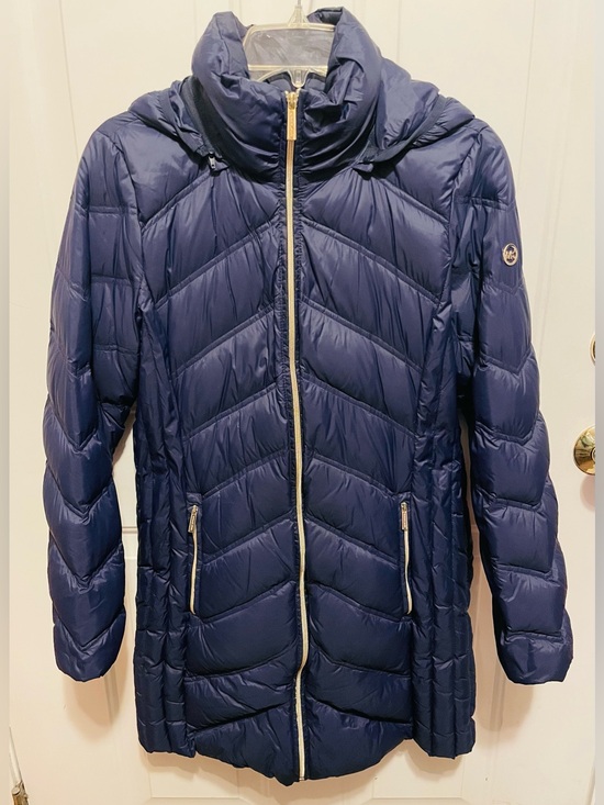Michael Kors Jackets & Blazers - Michael Michael Kors Navy Packable Down Jacket with Gold Zipper